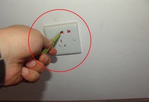空調(diào)專用插座和普通插座的區(qū)別是什么，選購插座的注意事項有哪些?