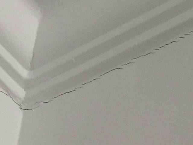 新房子家裝吊頂開裂怎么辦?速速了解解決方法!