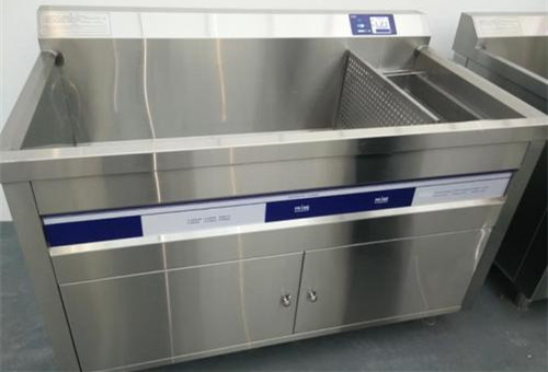 如何選擇酒店專用洗碗機(jī)，使用洗碗機(jī)時(shí)該注意什么?
